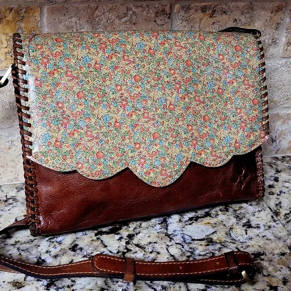 Patricia Nash Bags Patricia Nash Sarola Crossbody Poshmark